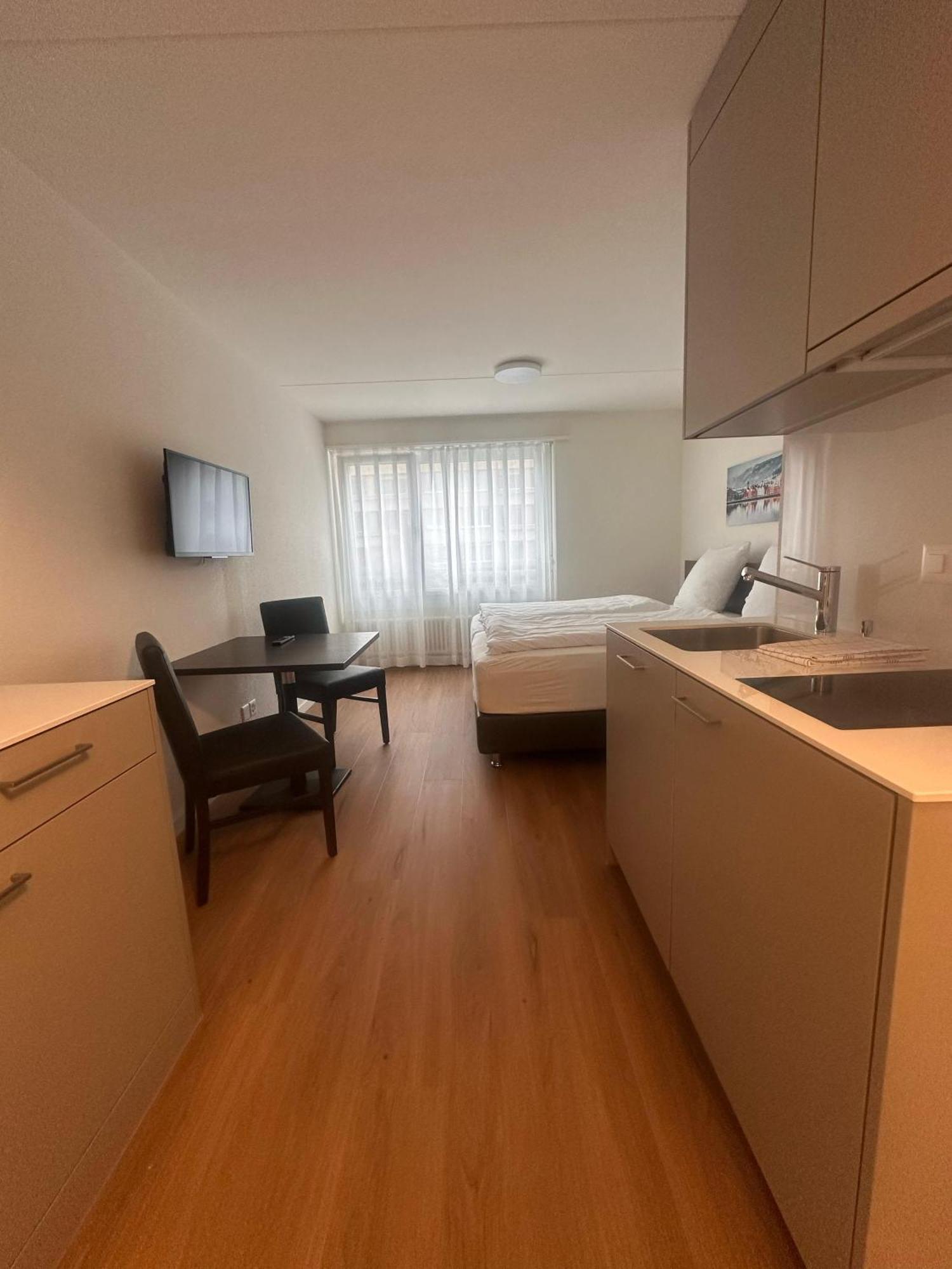 Swiss Star Zurich Airport - Self Check-In Apartment Kloten Exterior photo